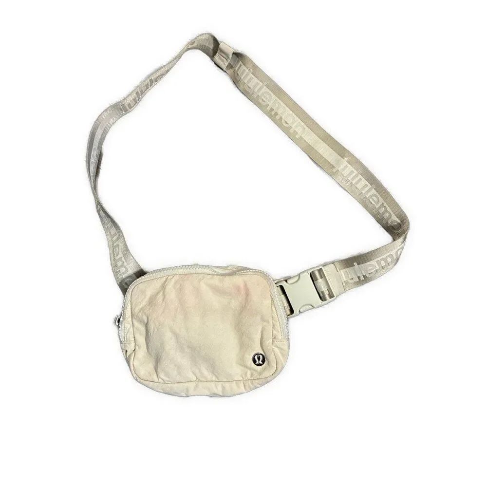 Lululemon White Nylon Everywhere Belt Bag Fanny Pack